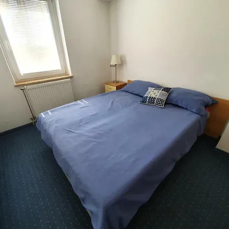 Lejlighed Apartma Tia *